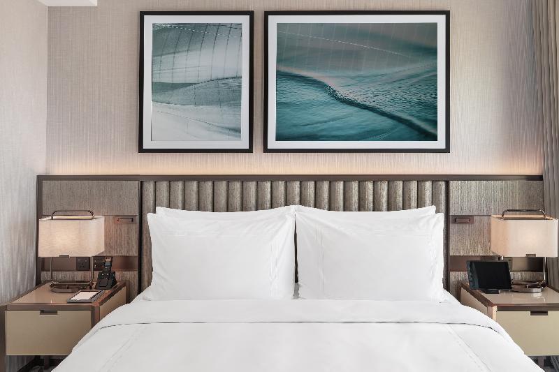 Address Creek Harbour Hotell Dubai Exteriör bild Artwork by Mark Rothko