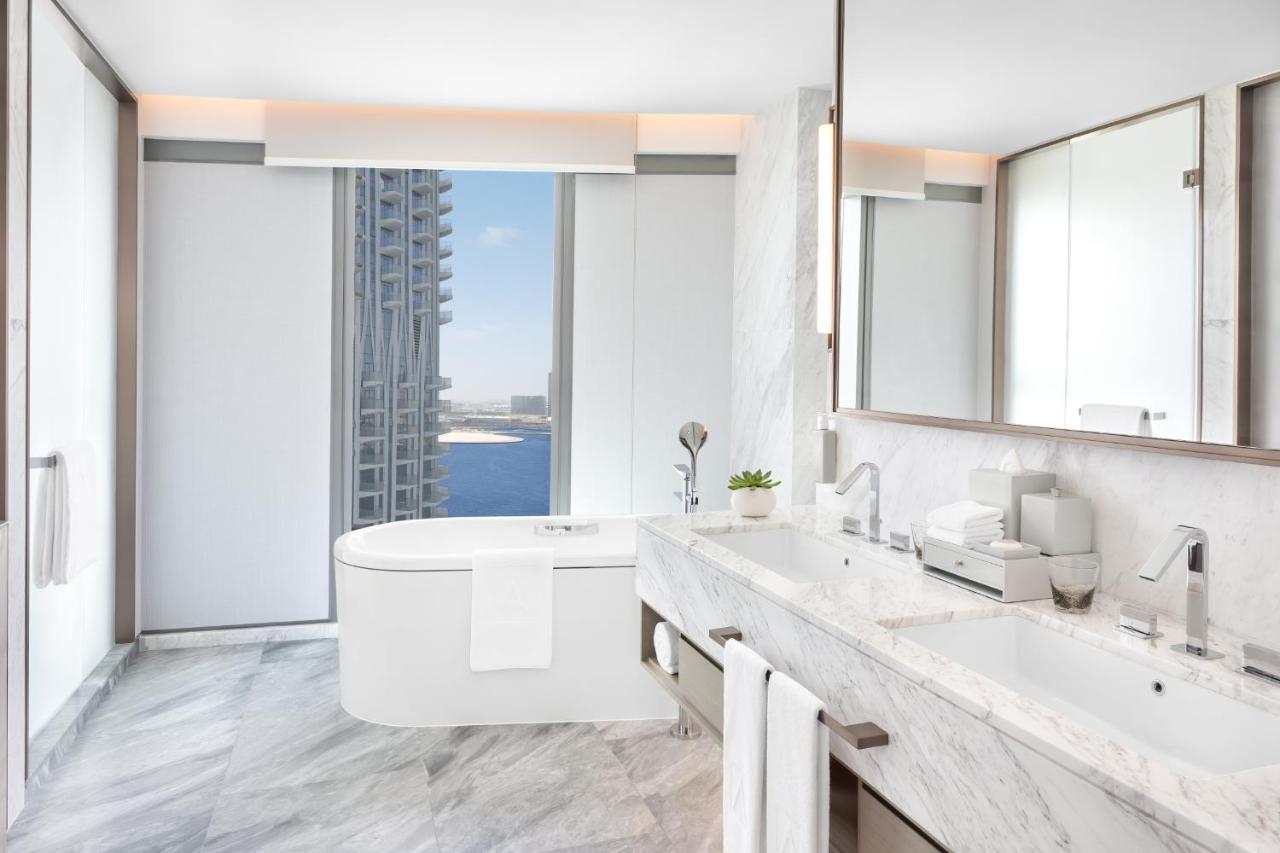 Address Creek Harbour Hotell Dubai Exteriör bild Bathroom