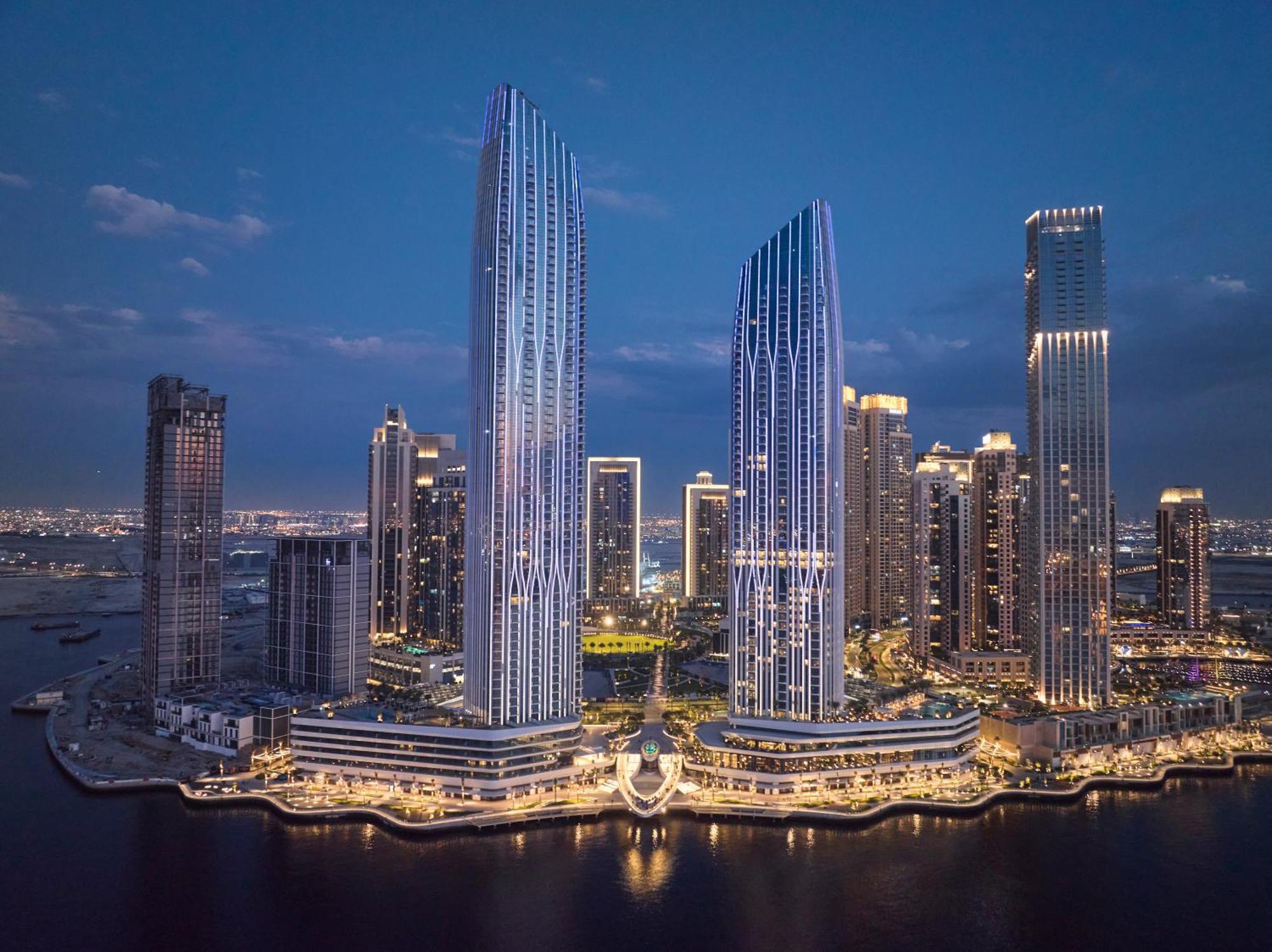 Address Creek Harbour Hotell Dubai Exteriör bild The complex at night
