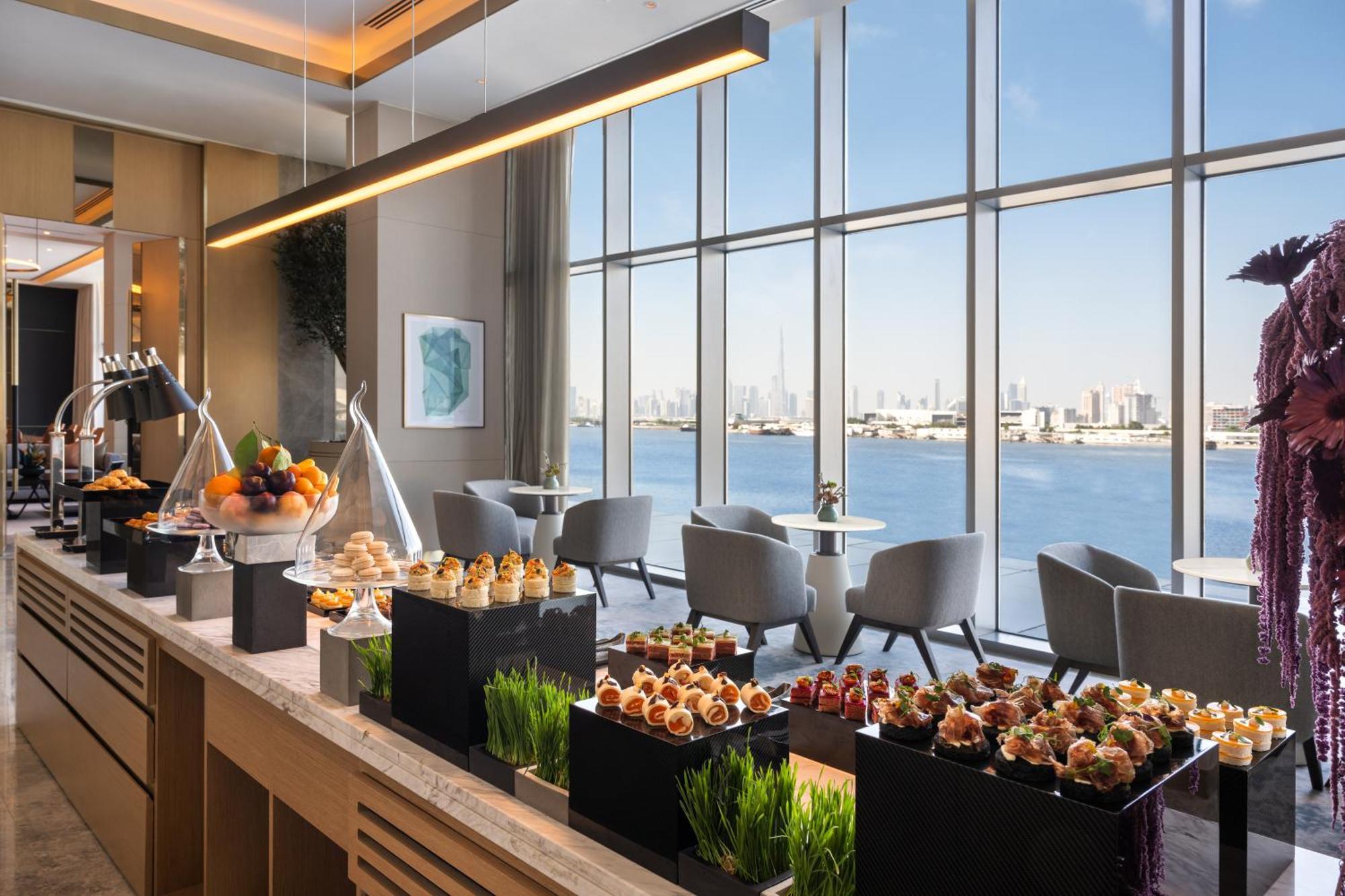 Address Creek Harbour Hotell Dubai Exteriör bild The Lounge at the Jumeirah At Etihad Towers